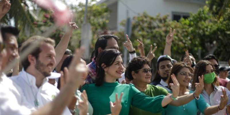 Estefanía Mercado aventaja 3 a 1 en preferencias, según Táctica Política